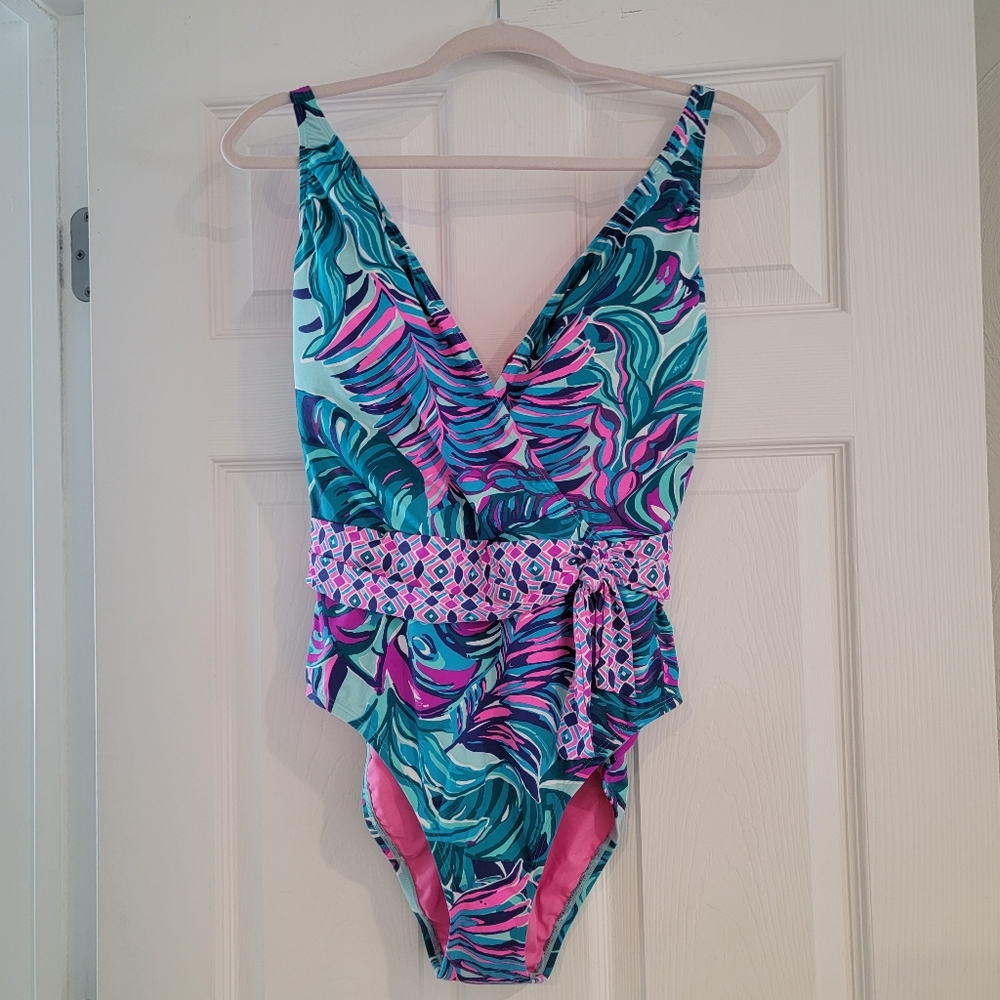 NWT Lilly Pulitzer One-Piece Swimsuit Emori Seasalt Blue Don't Wanna Leaf Sz 12